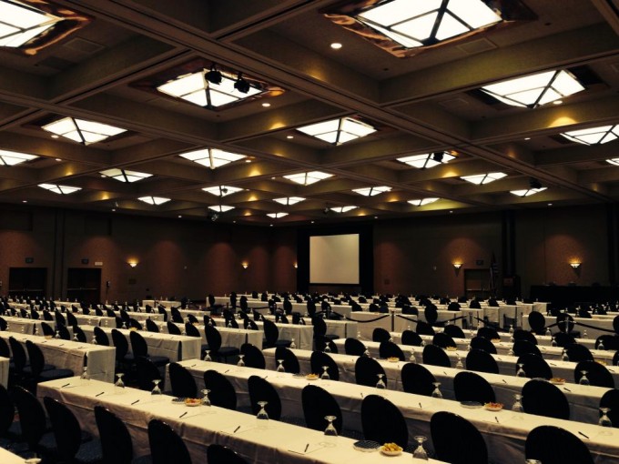 DISNEYLAND, Hotel Ballroom